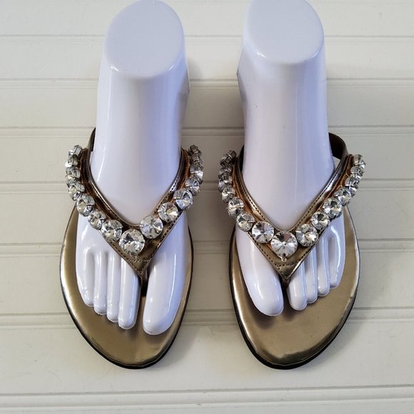 Paruolo Women's Large Rhinestone Thong Flip Flops Shoes Size 40 - Picture 3 of 9